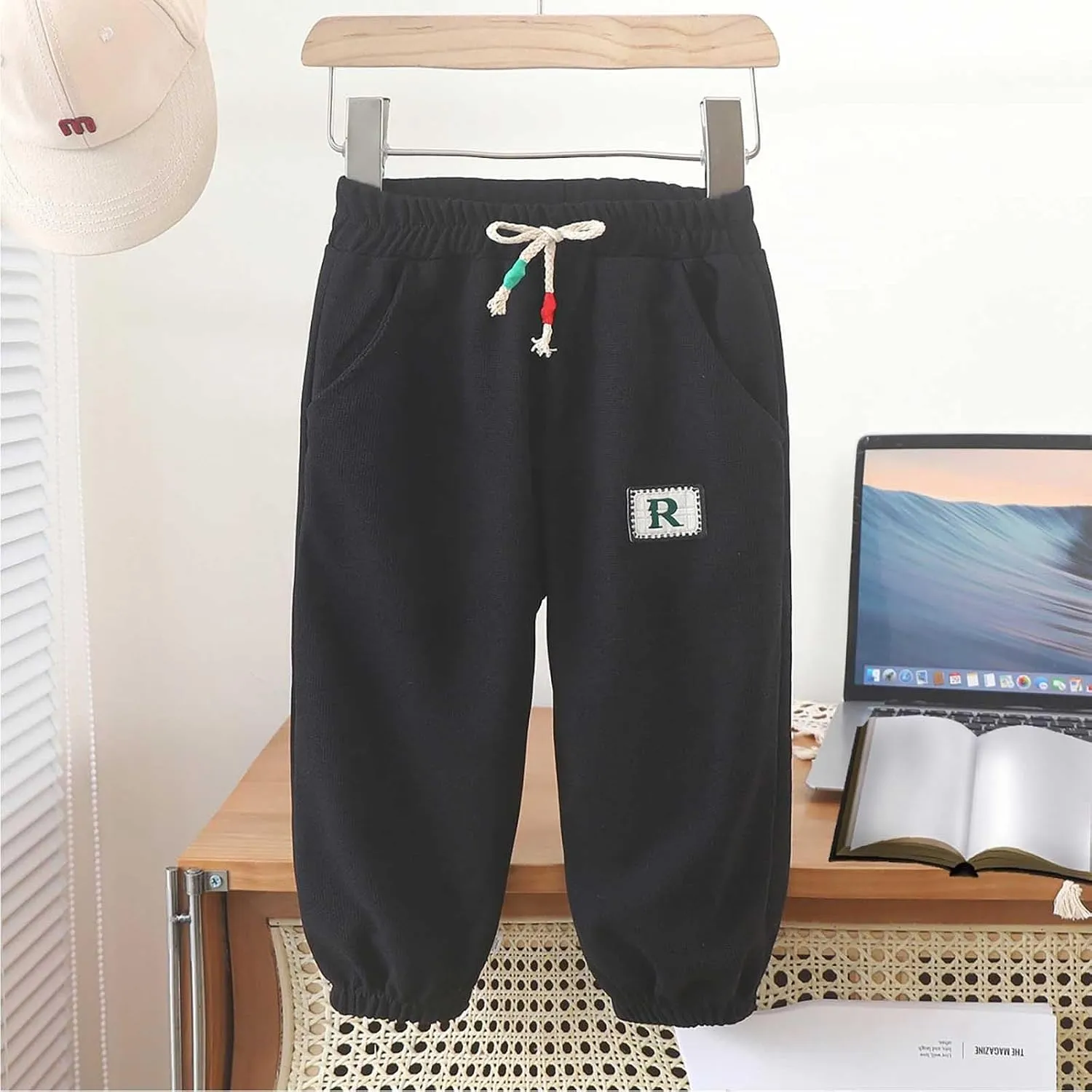 Boys Girls Basic Stretchy Sports Pants Drawstring Cotton Fleece Active Jogger Athletic Sweatpants with Pockets