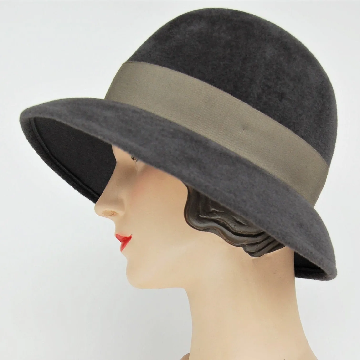 Clara, Fog Grey