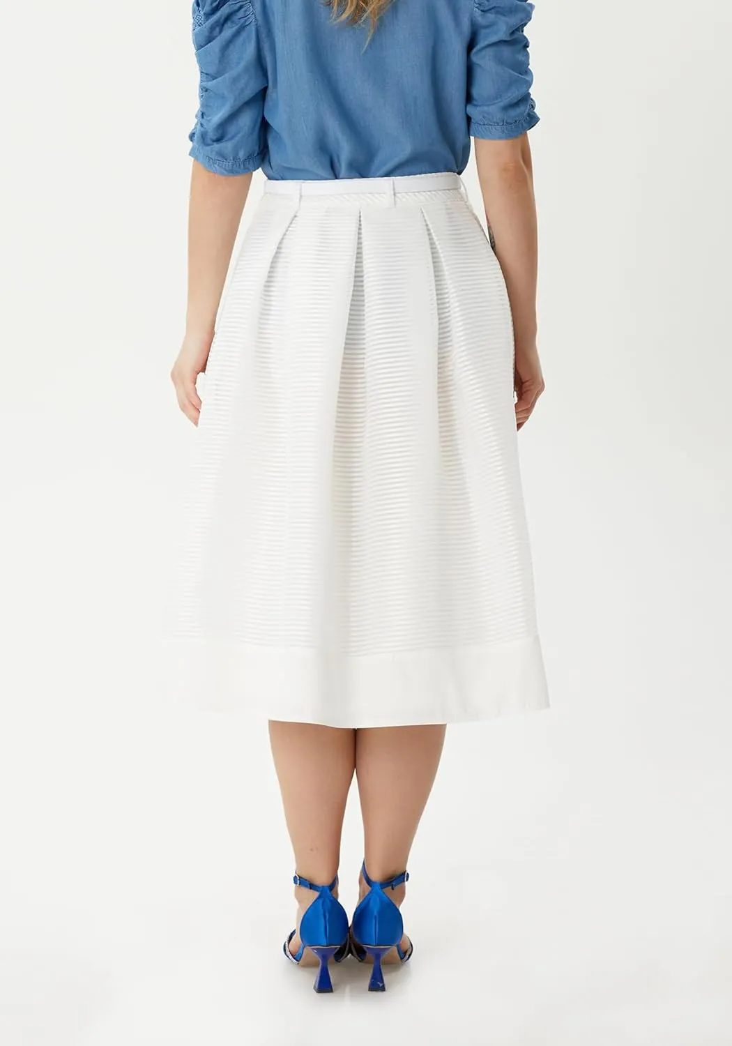Guzella Belted Mini Pleated White Fluffy Skirt, Modern Stylish Skirt for Women