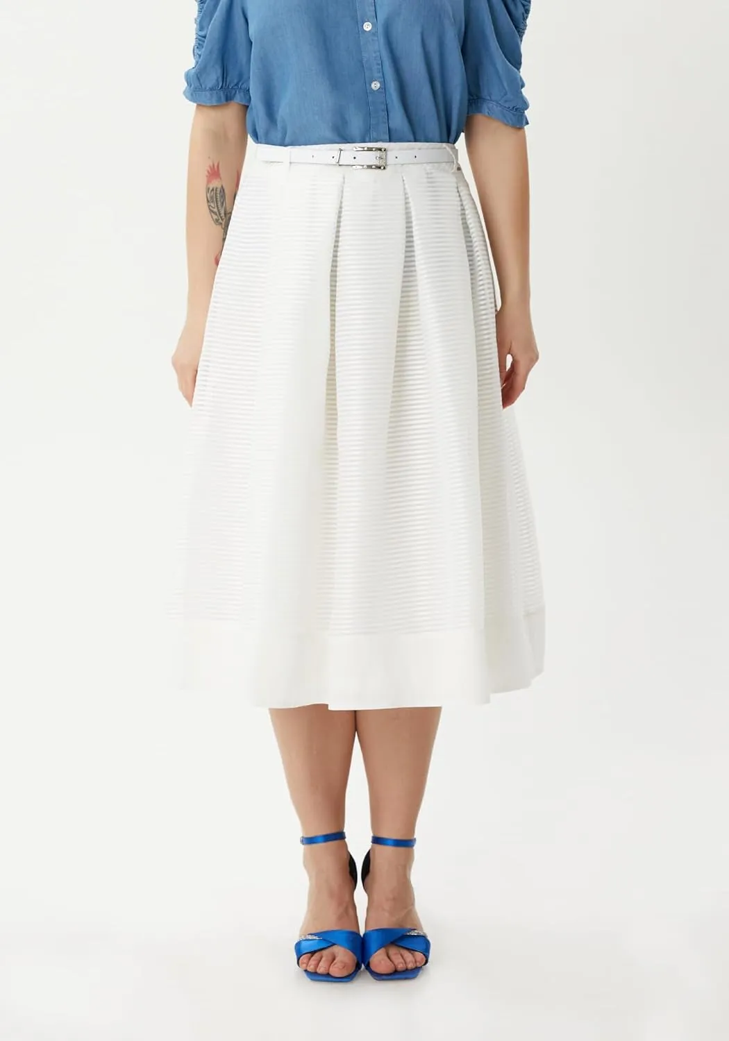 Guzella Belted Mini Pleated White Fluffy Skirt, Modern Stylish Skirt for Women