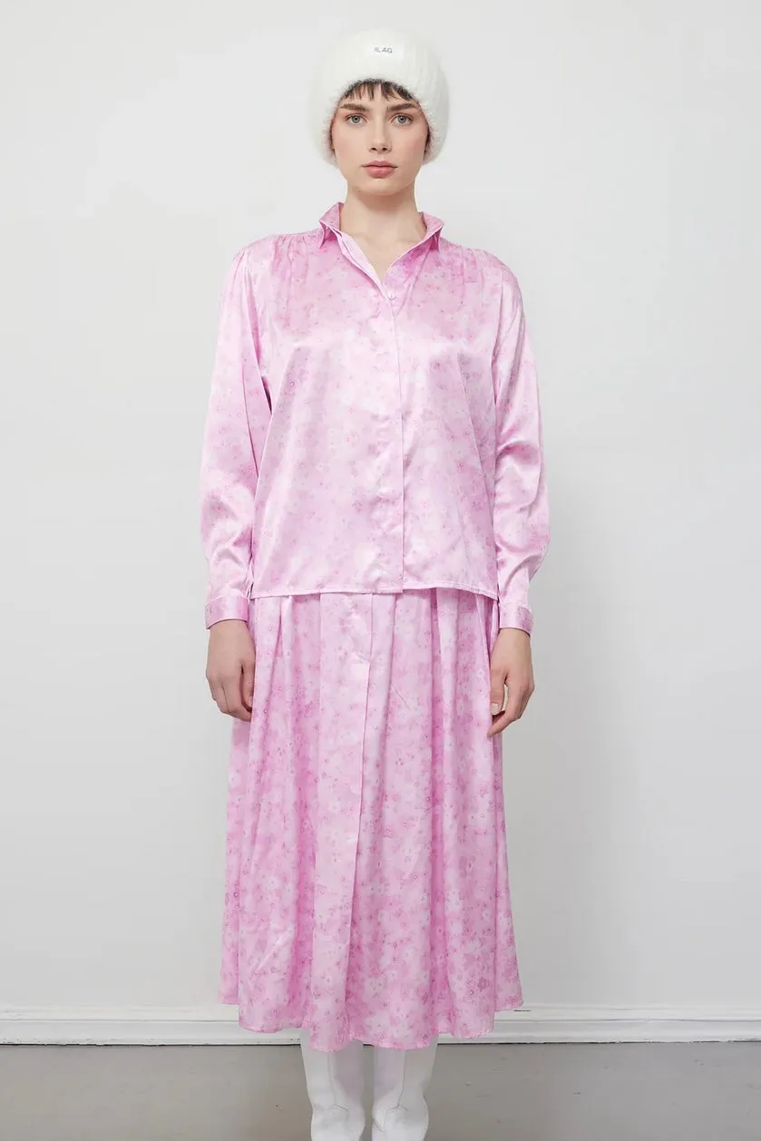 ILAG - Plomme Satin Blouse: Pink Flower