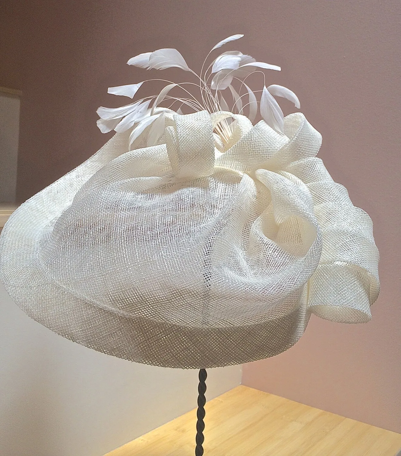 Ivory summer wedding hat, Bridal hat Ivory, Wedding hat in Ivory, Ivory summer Garden Party, Ascot Races, Derby Races or Belmont. Polo Match