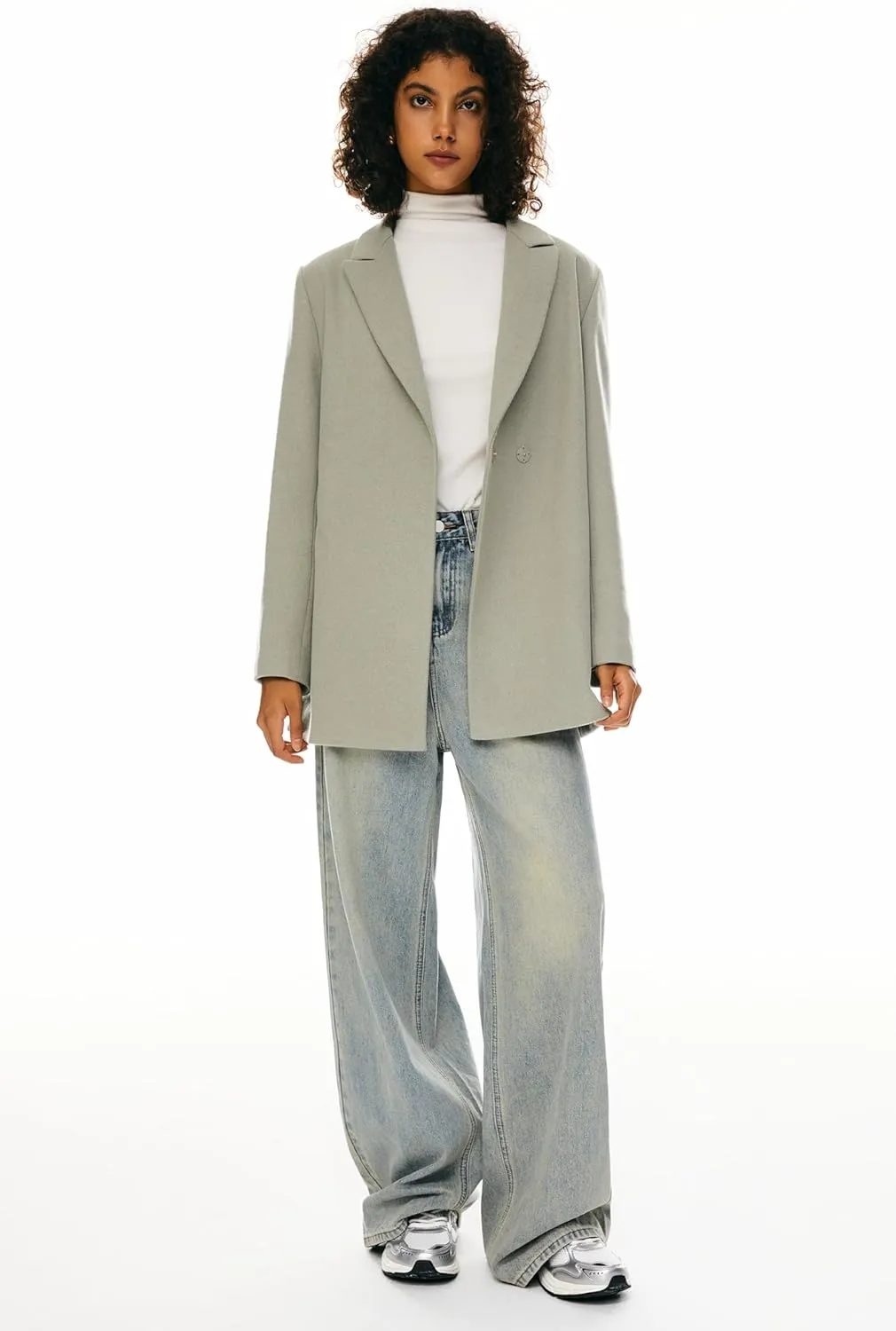 Orolay Stylish Women's Wool Blend Mid-Length Lapel Coat  Slim Fit, Fashionable Wrap with Tie Belt