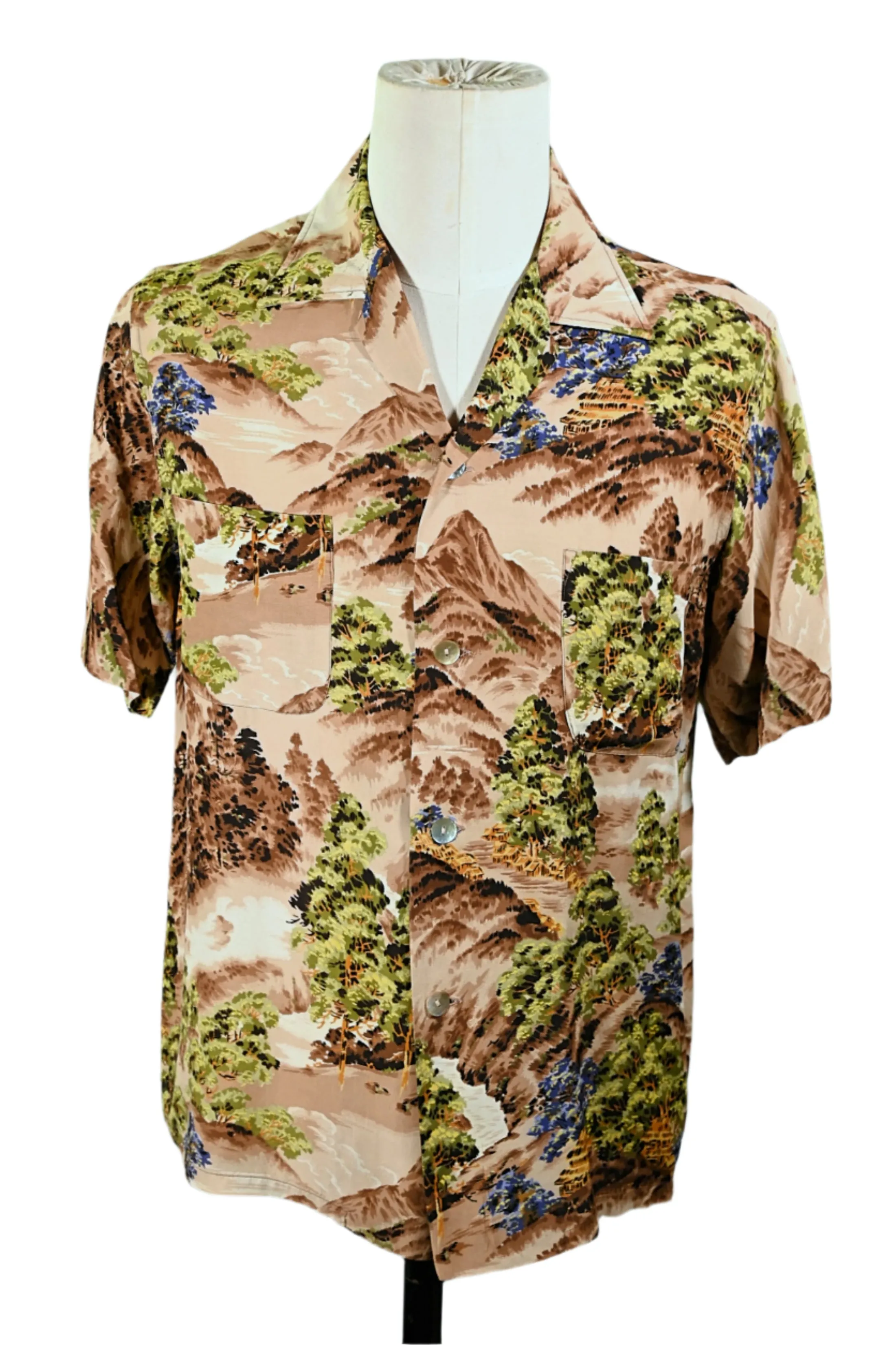 Sports Wear Vintage 50s Rayon Hawaiian Shirt, Made in Japan M