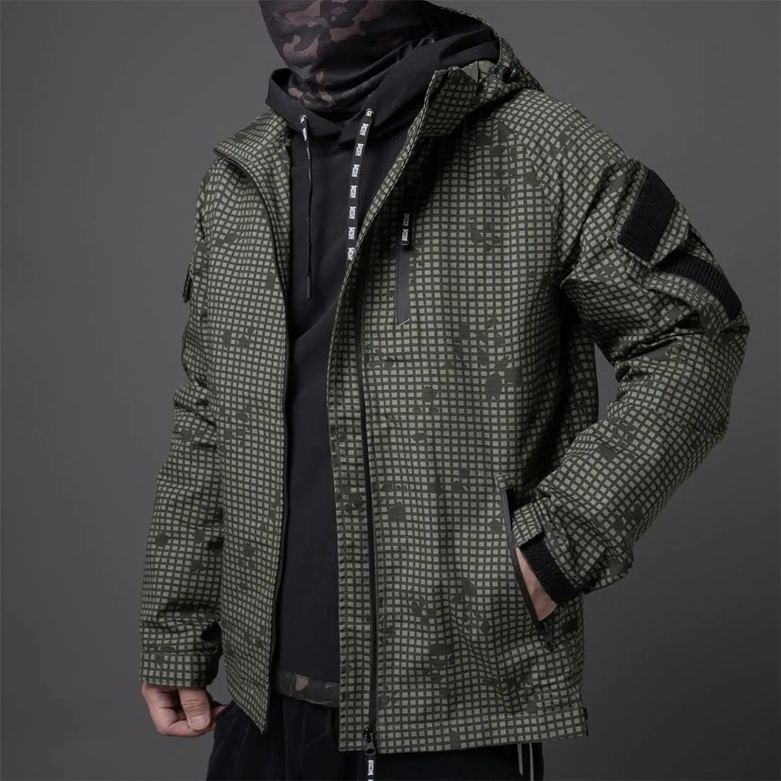 Tactical Outdoor Jacket, Men's Military Combat Top With Hood, Lightweight Breathable Waterproof