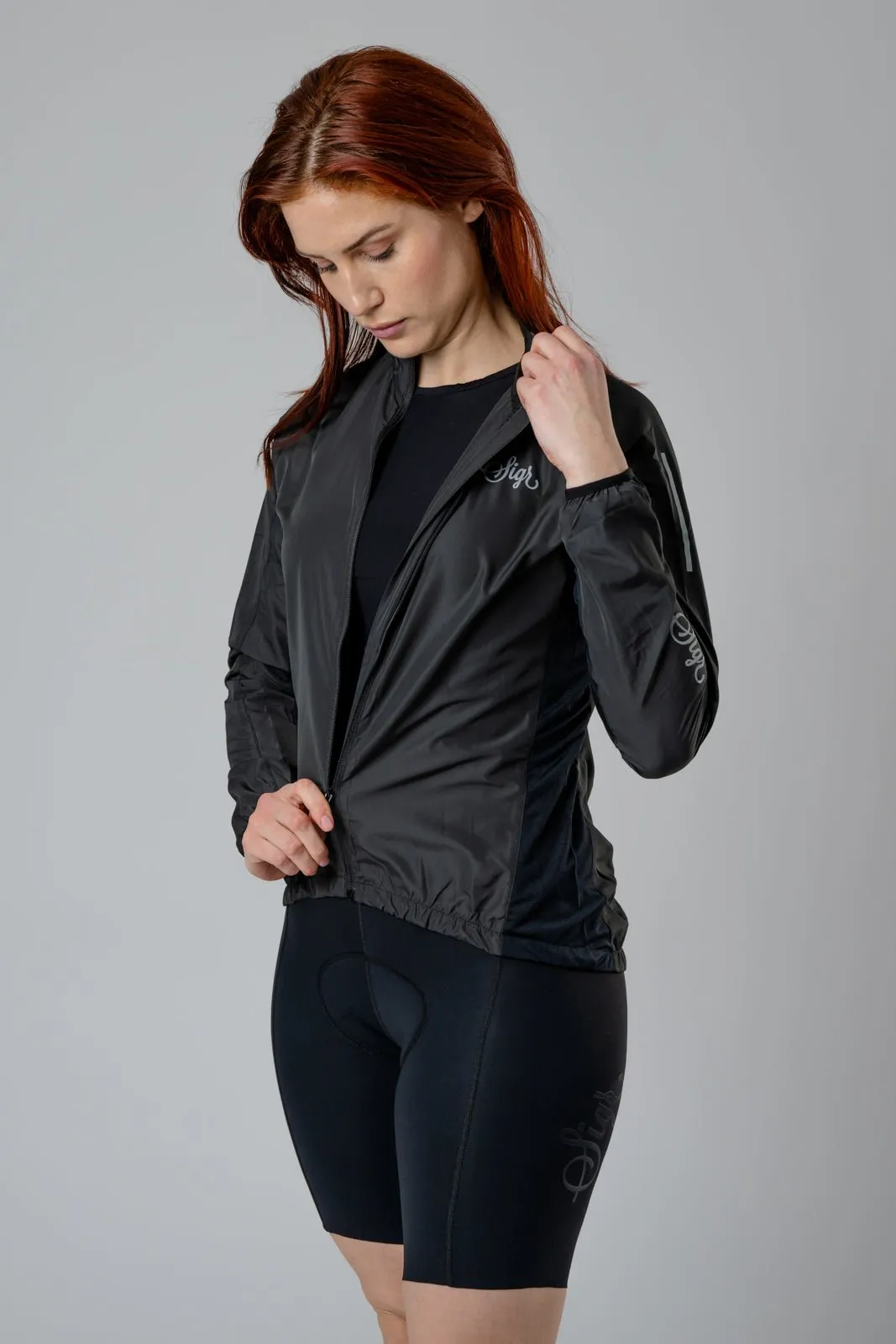 Treriksröset Black Women's Cycling Wind/Pack Jacket